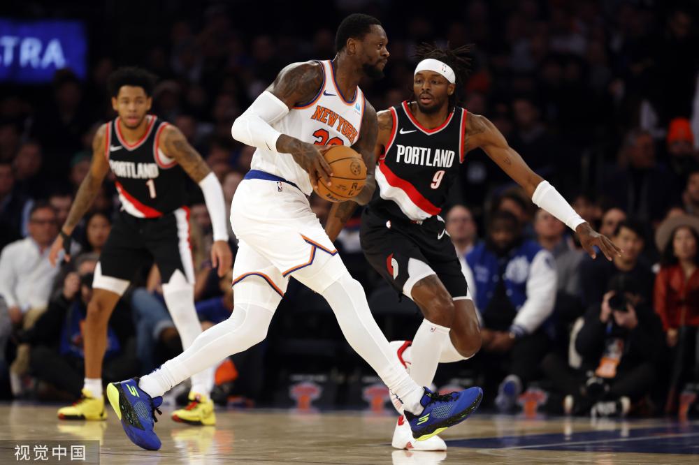 巴塞罗那的 巴塞罗那的